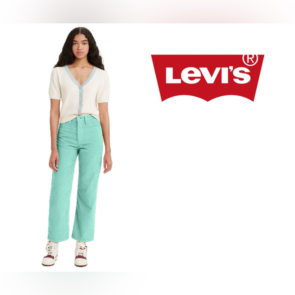 NWT Levi’s Ribcage Corduroy Straight Ankle Pant Size 31